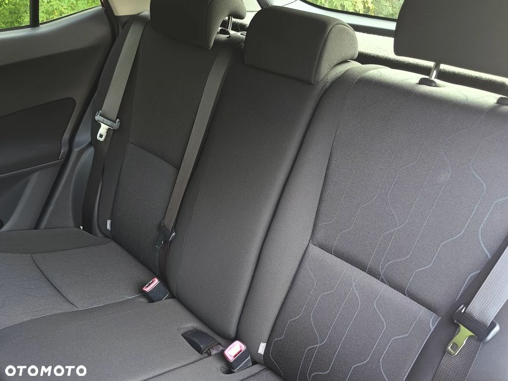 Toyota Auris - 15