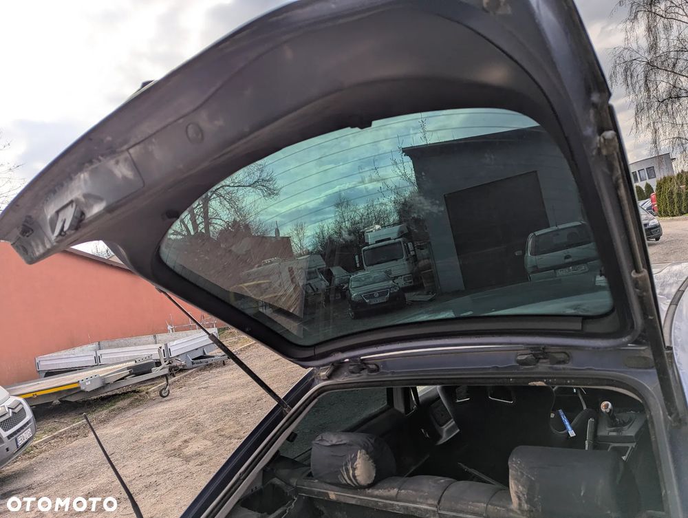 BMW E36 Compact 316i na części - 12