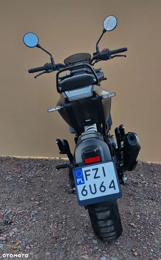 Husqvarna Svartpilen - 13