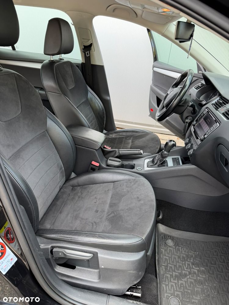 Skoda Octavia 2.0 TDI Green tec DSG Elegance - 27