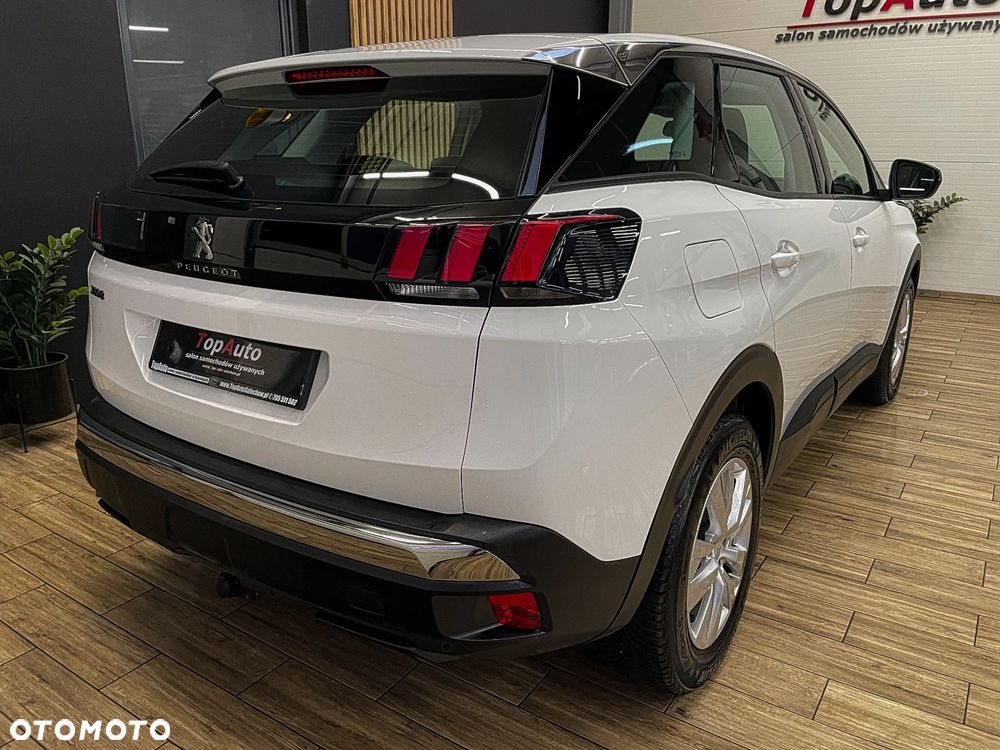 Peugeot 3008 1.2 PureTech GPF Allure S&S - 9