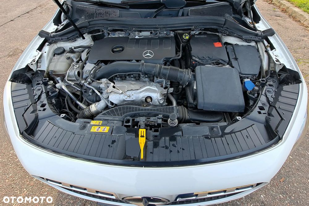 Mercedes-Benz GLA 250 4Matic 8G-DCT Progressive - 35