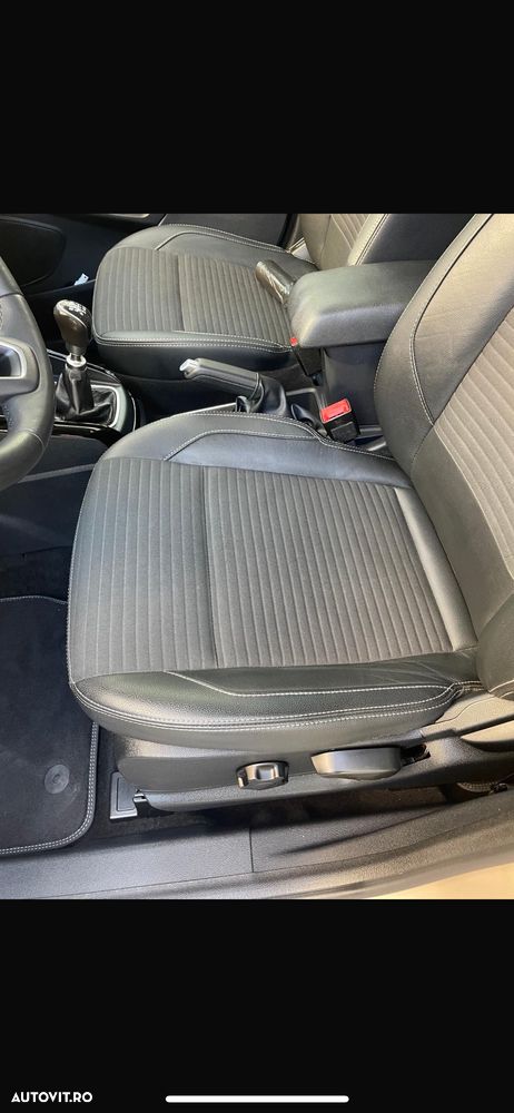 Ford EcoSport 1.5 EcoBlue Titanium - 28