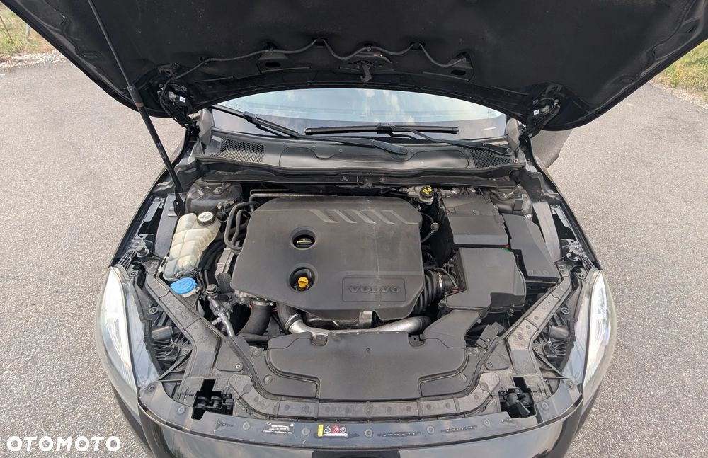 Volvo V40 ver-d2 - 9