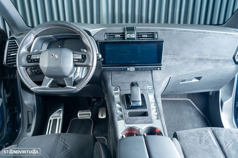 DS DS7 Crossback E-Tense Performance Line EAT8 - 12