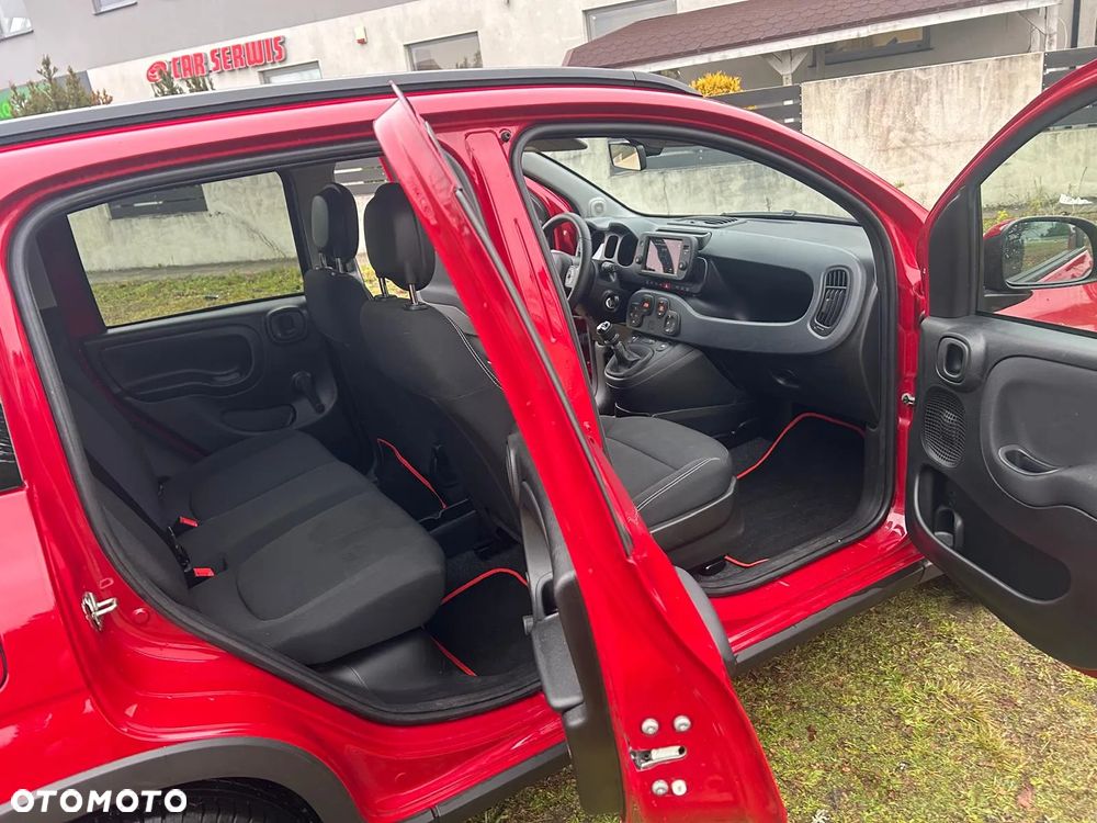 Fiat Panda 1.0 Hybrid Launch Edition - 11