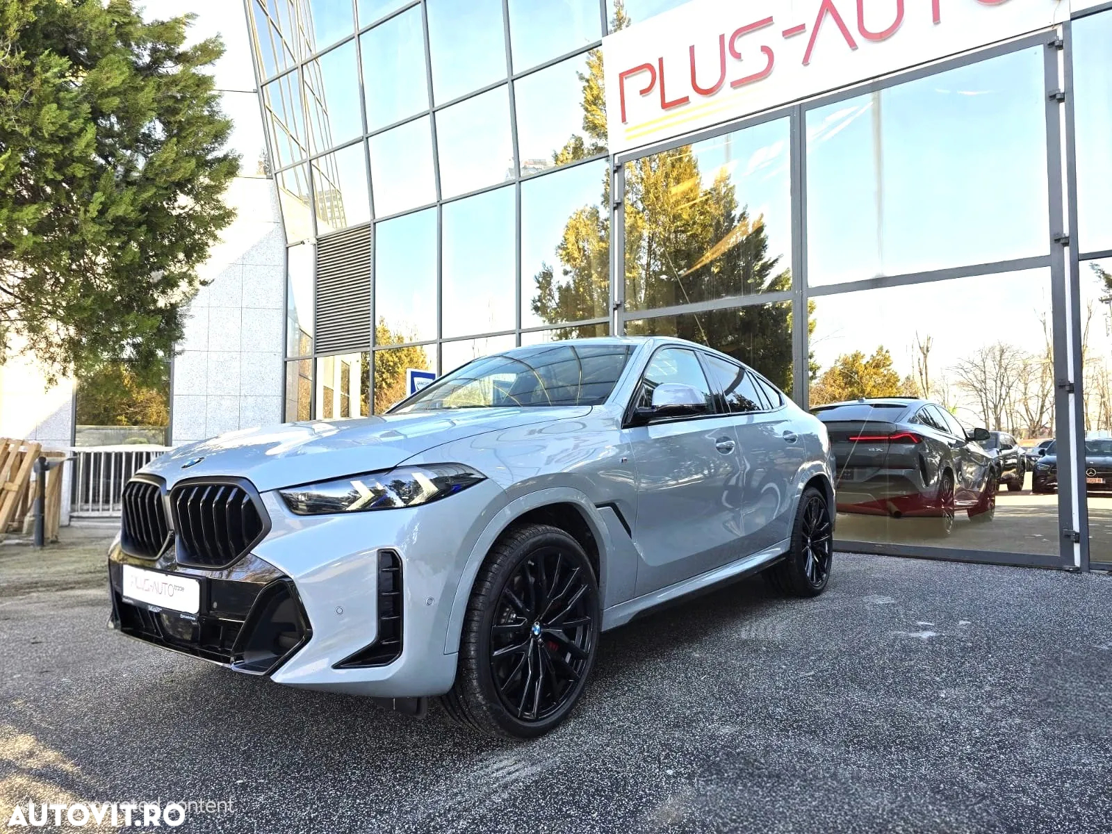 BMW X6 M M60i xDrive AT MHEV - 3