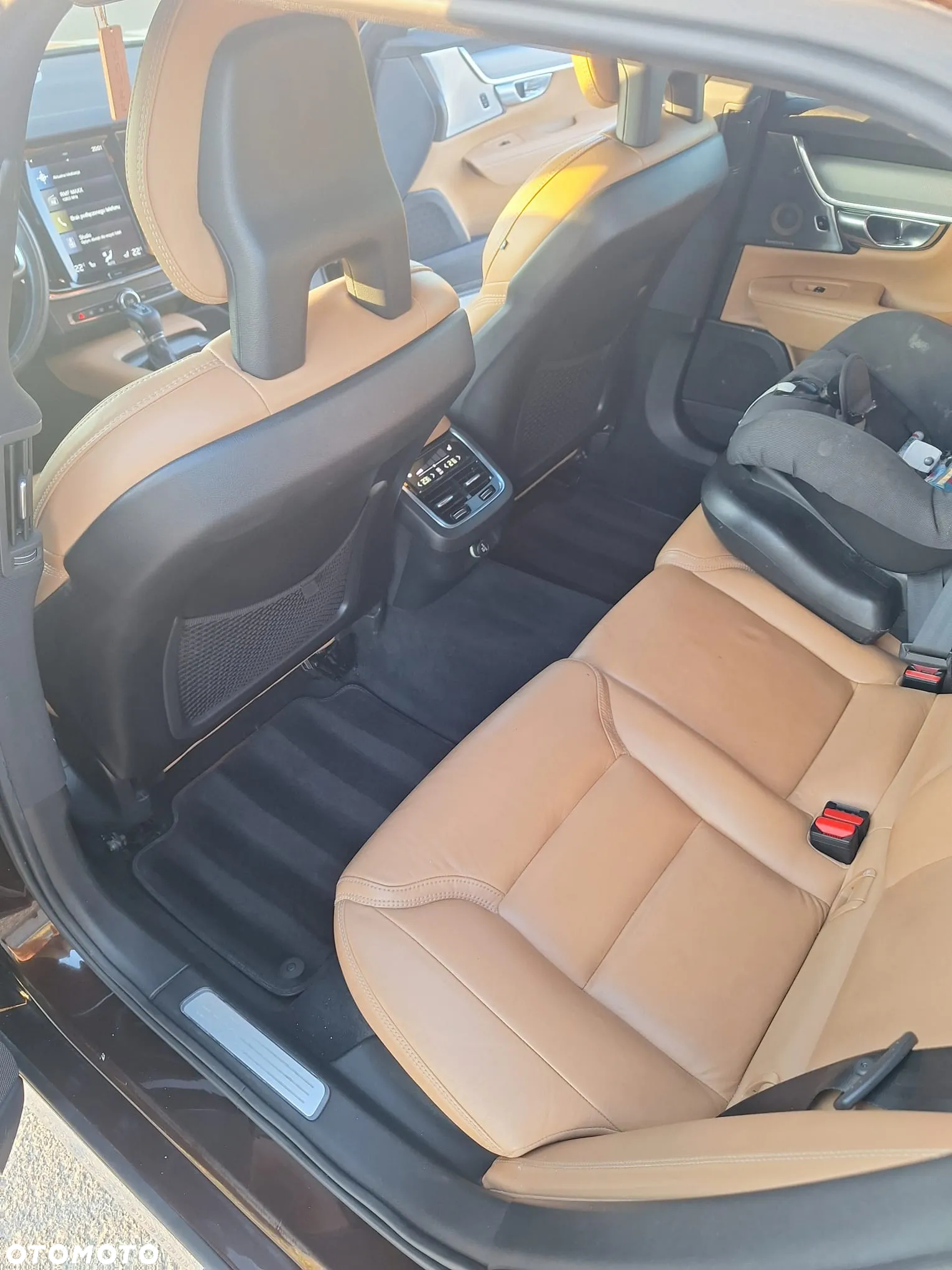 Volvo V90 D5 AWD Inscription - 24
