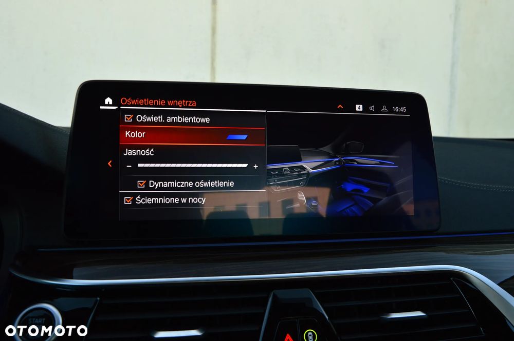 BMW Seria 5 540d xDrive mHEV Luxury Line sport - 27