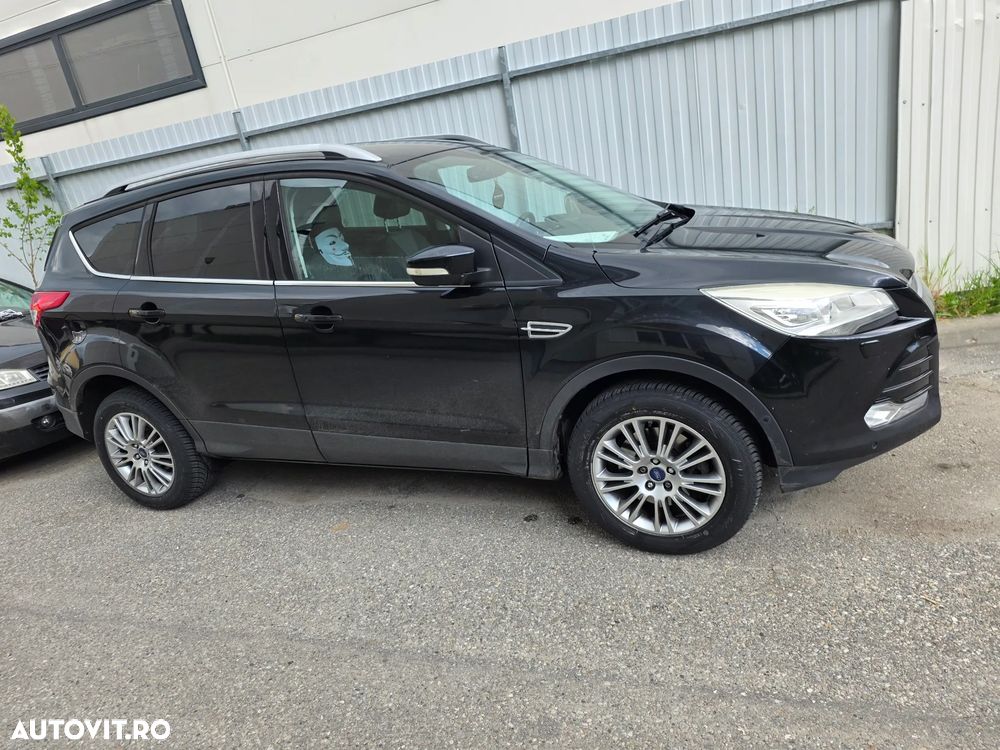 Ford Kuga 2.0 TDCi Powershift 4WD Titanium - 1