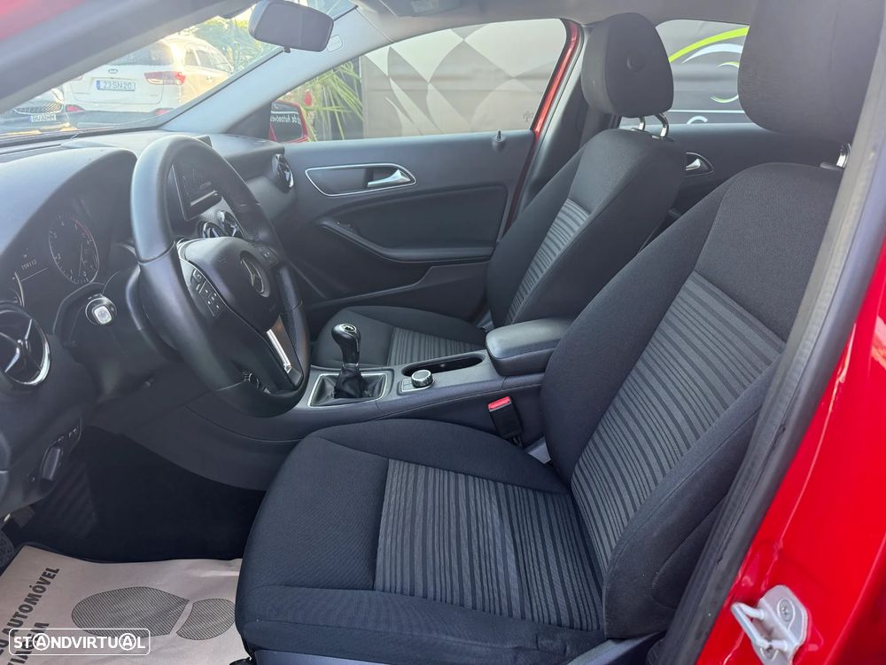 Mercedes-Benz A 180 CDI (BlueEFFICIENCY) - 13