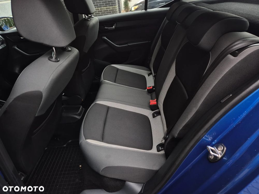 Skoda Fabia 1.2 TSI Active - 17
