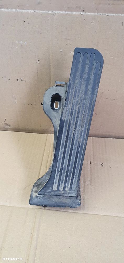 Pedał gazu potencjometr VW Passat B7 1.6 TDI 1K1721503AB - 1