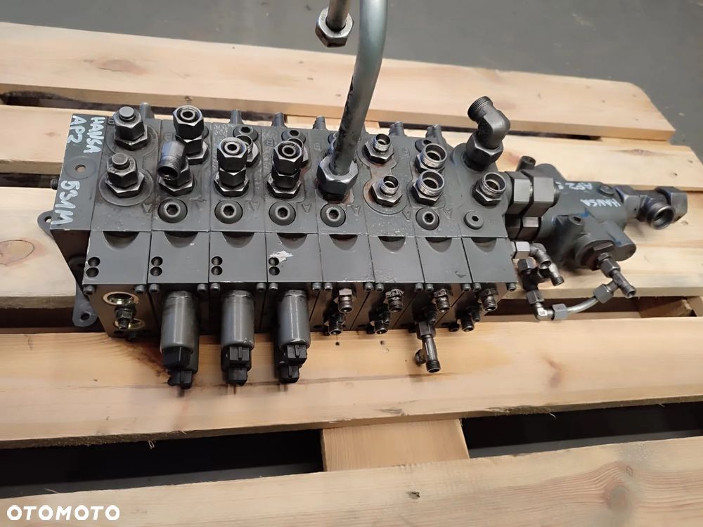 Rozdzielacz hydrauliczny REXROTH R901259420 HANSA 531M - 2