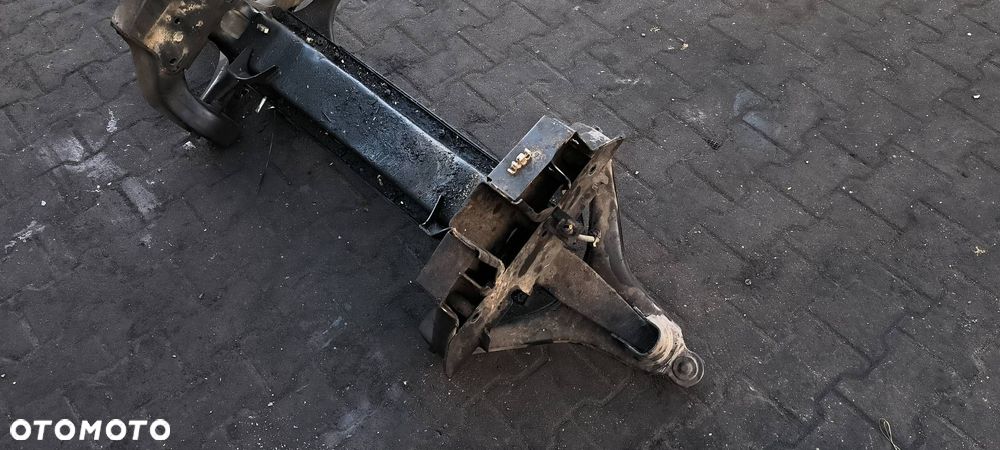 SANKI PRZEDNIE IVECO DAILY 35S18 - 4