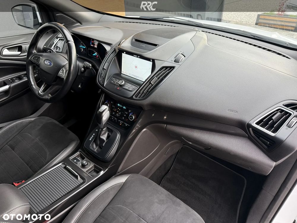 Ford Kuga 2.0 TDCi AWD ST-Line - 22