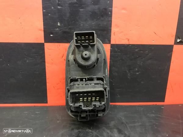 Interruptor De Vidros Frente Esquerdo Renault Master Iii Caixa (Fv) - 2