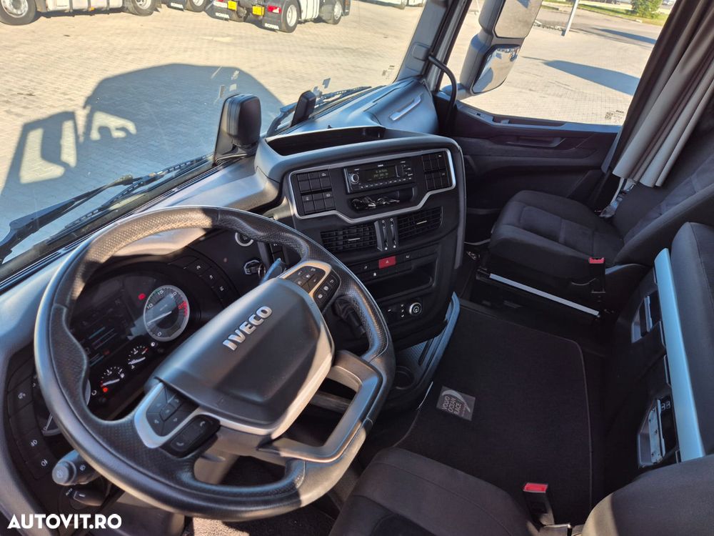 Iveco AS440ST - 5