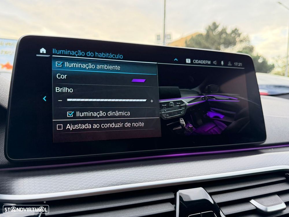 BMW 530 e Pack Desportivo M - 41