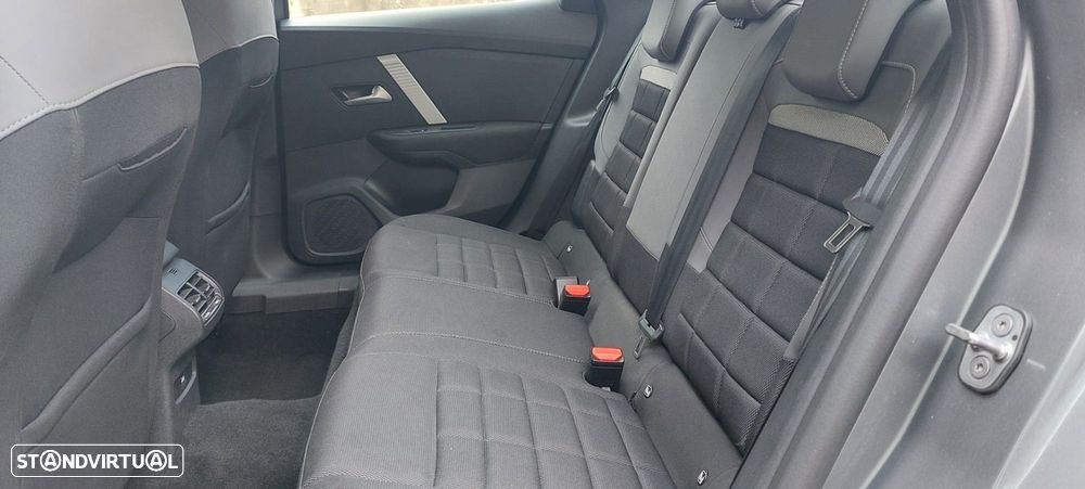 Citroën e-C4 X 156 Extended-Range PLUS - 9