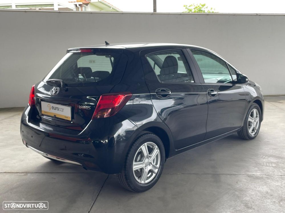 Toyota Yaris 1.4 D-4D Comfort+AC - 5