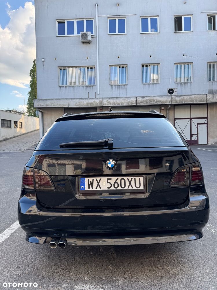 BMW Seria 5 525d - 10