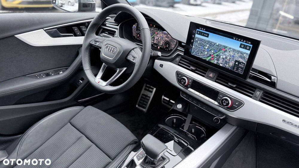 Audi A4 Limousine - 13