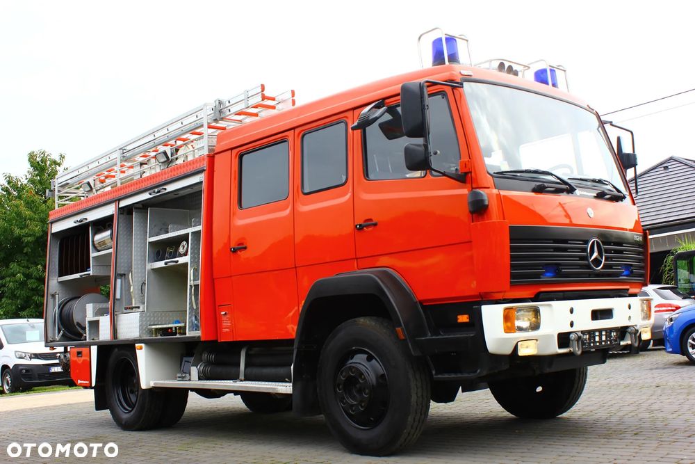 Mercedes-Benz 1124AF Samochód Specjalny -Pożarniczy  napęd 4x4 Mały Przebieg 32 tyś km Zbiornik Wody 2900L  Stan Perfekt - 11