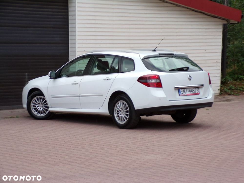 Renault Laguna - 12