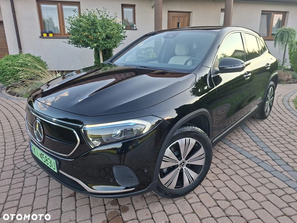 Mercedes-Benz EQA 250+ Electric Art - 1