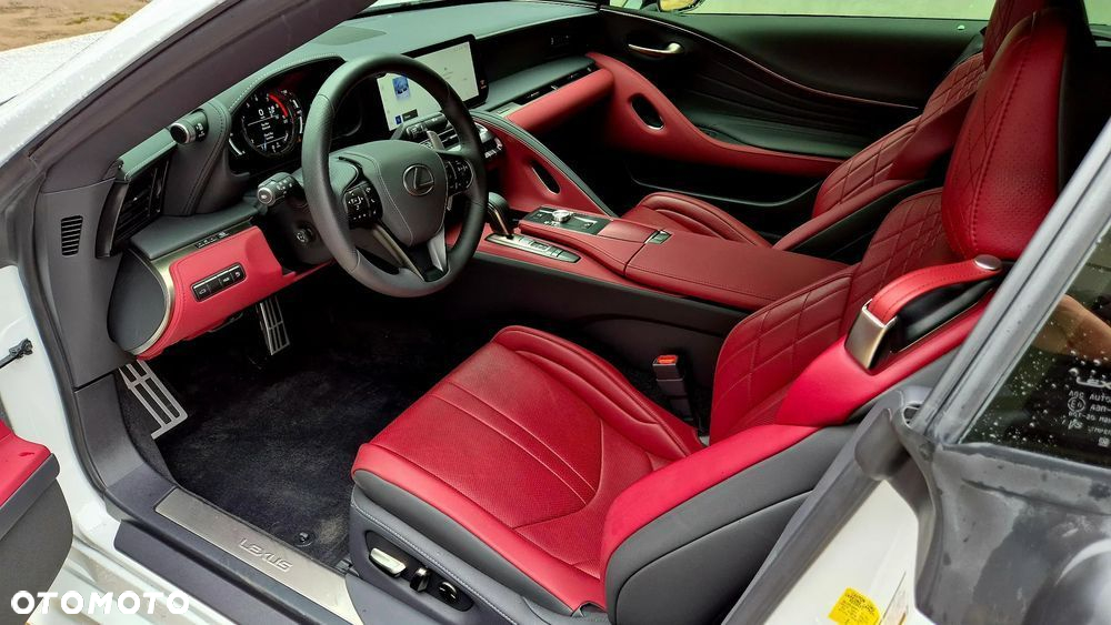 Lexus LC 500 Superturismo - 19