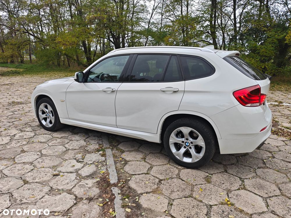 BMW X1 xDrive18d xLine - 15