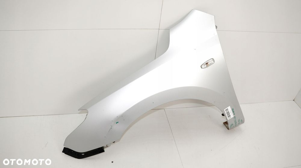 BŁOTNIK LEWY PRZÓD HYUNDAI I30 07-10R 2R - 14