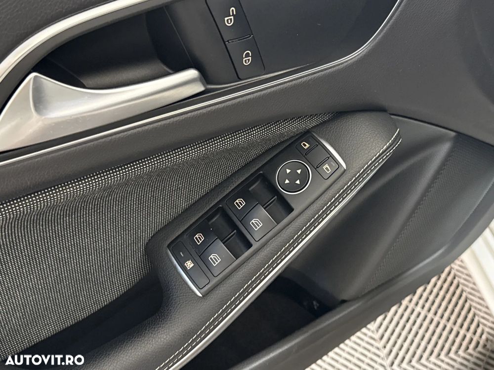 Mercedes-Benz A 200 d 4Matic Aut. - 15