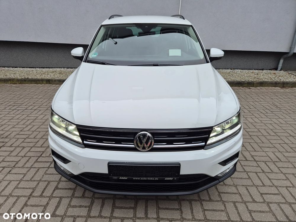 Volkswagen Tiguan 2.0 TDI SCR BlueMotion Technology Sport & Style - 8