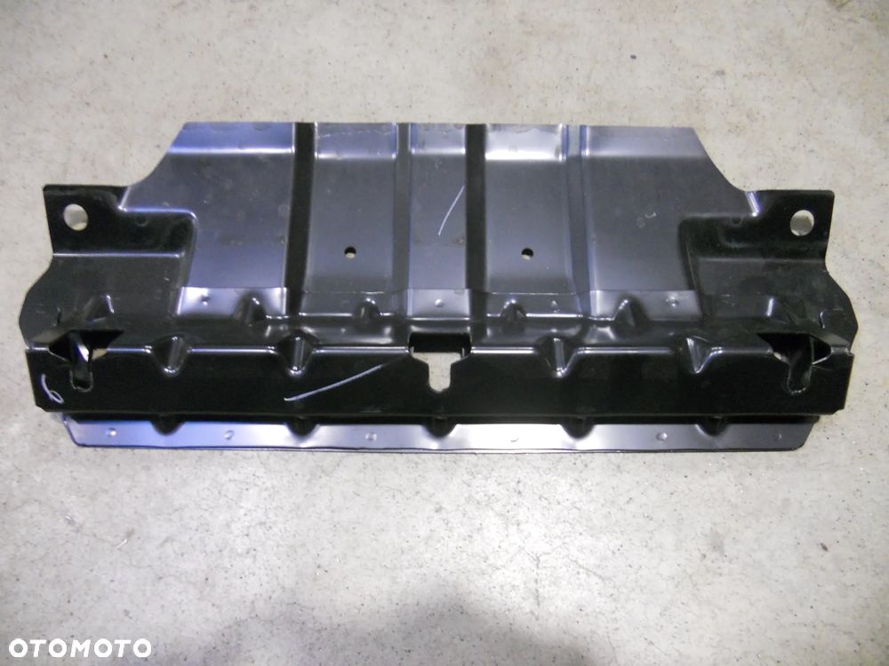 BLACHA osłona PODWOZIA płyta POD SILNIK ISUZU D-max po 2020-> - 2