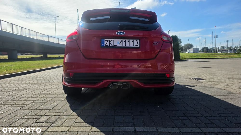 Ford Focus 2.0 TDCi ST-2 - 13