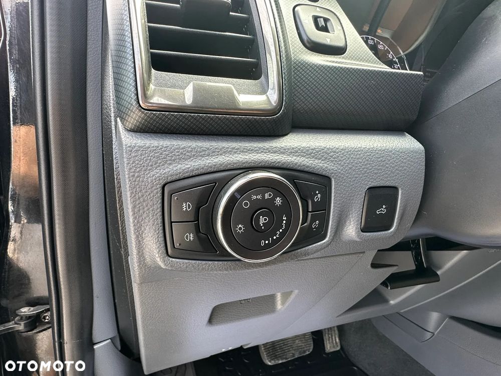 Ford Ranger Autm Limited - 19