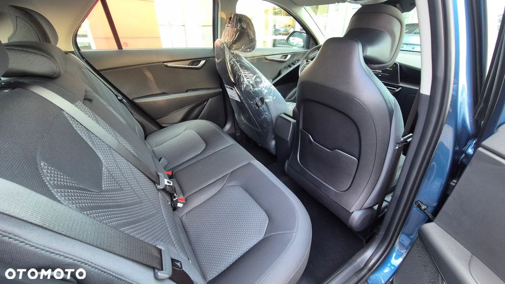 Kia Niro 1.6 GDI Hybrid M - 16