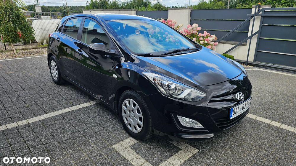 Hyundai i30 blue 1.6 CRDi Trend - 4