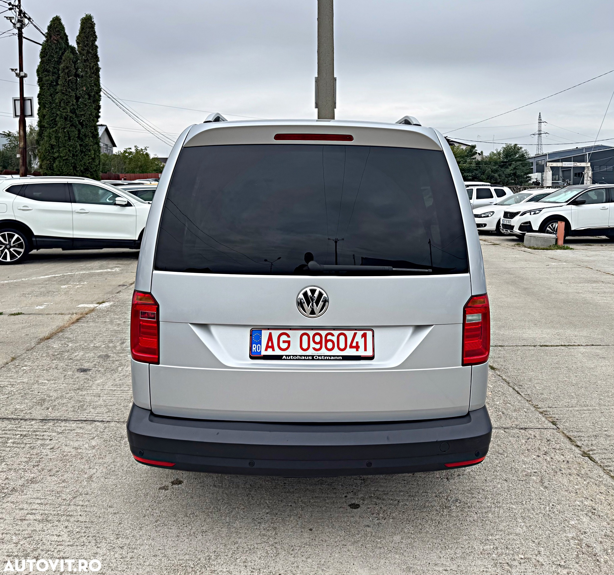 Volkswagen Caddy 2.0 TDI (7-Si.) Maxi Comfortline - 14