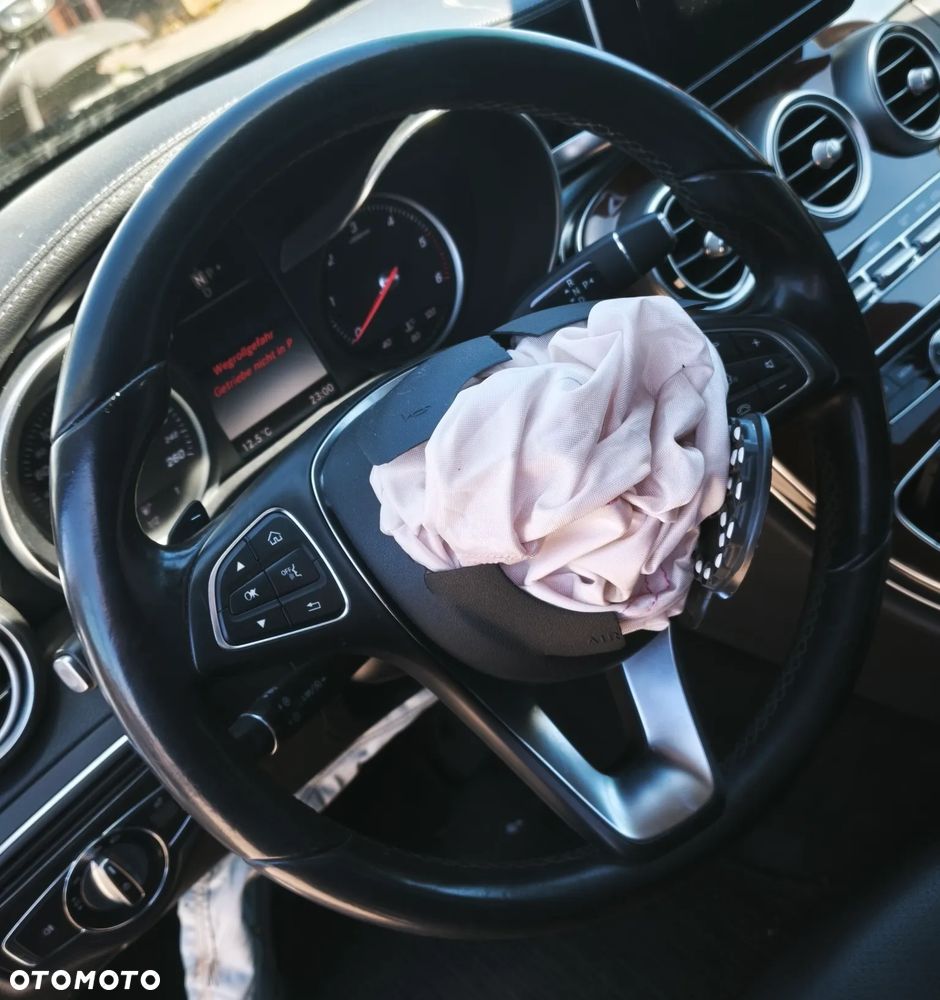 MERCEDES C-KLASA W205 14r KIEROWNICA SKÓRA SKÓRZANA - 1