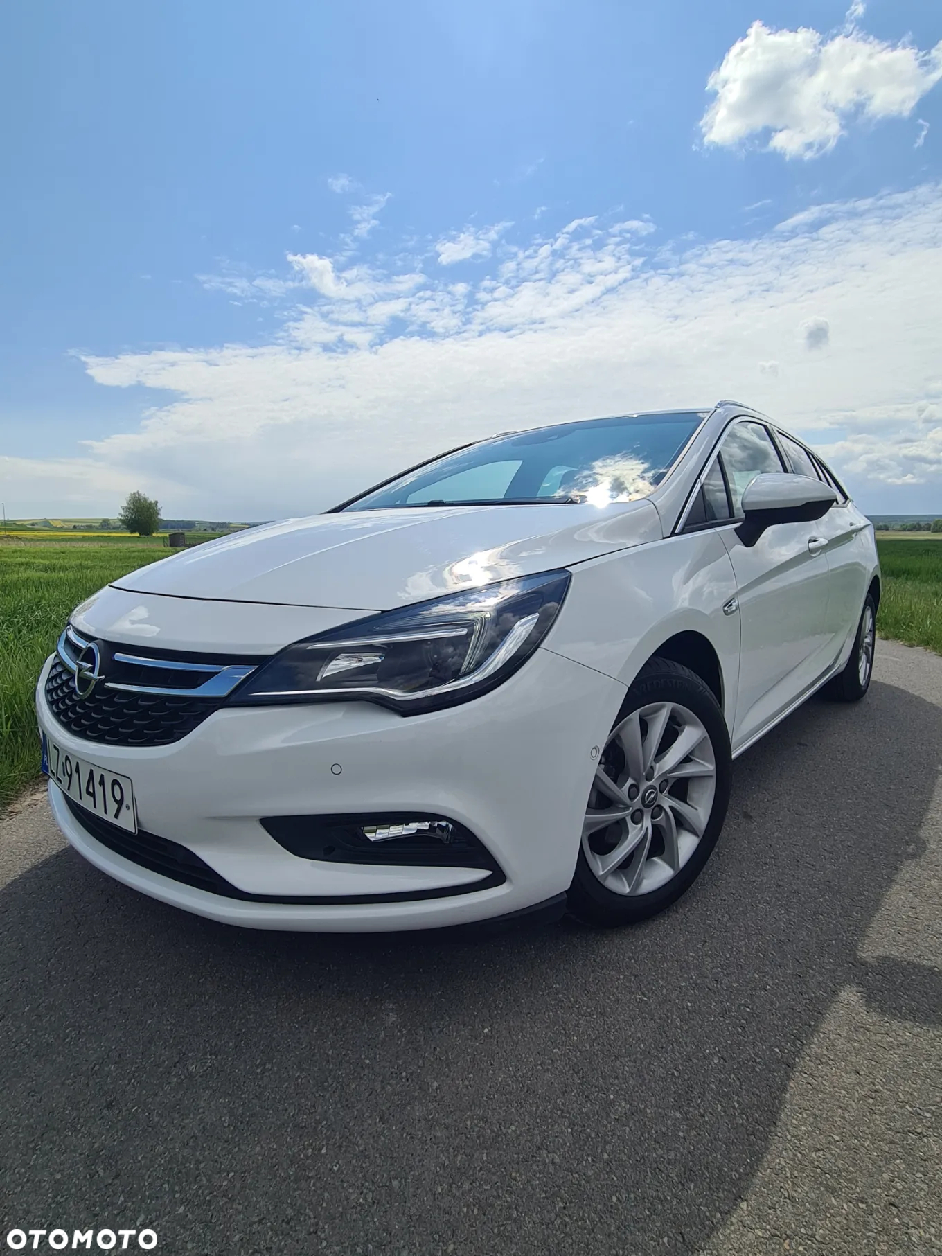 Opel Astra 1.4 Turbo Start/Stop Sports Tourer Dynamic - 11