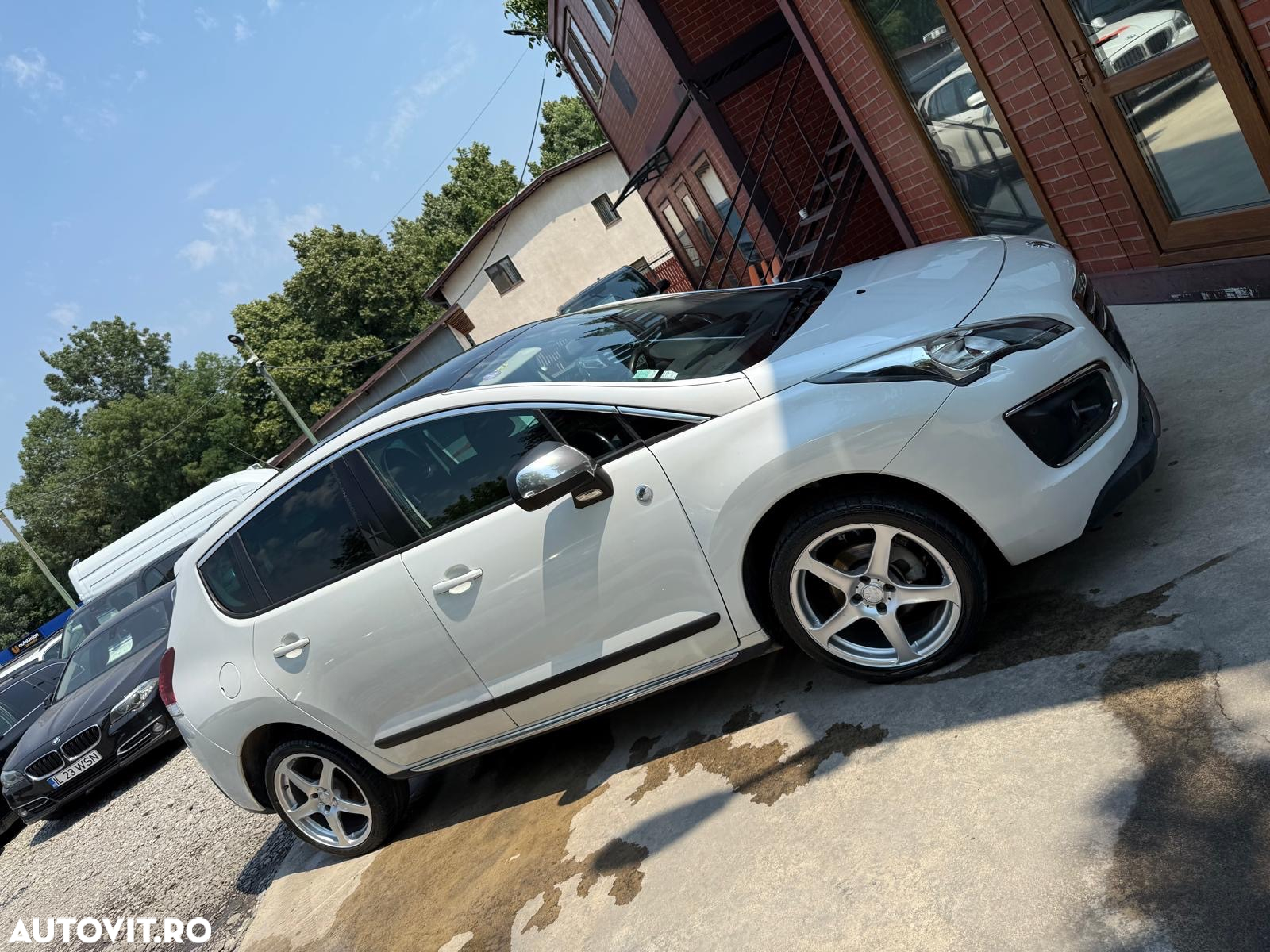 Peugeot 3008 PureTech 130 Stop & Start GPF Crossway - 31