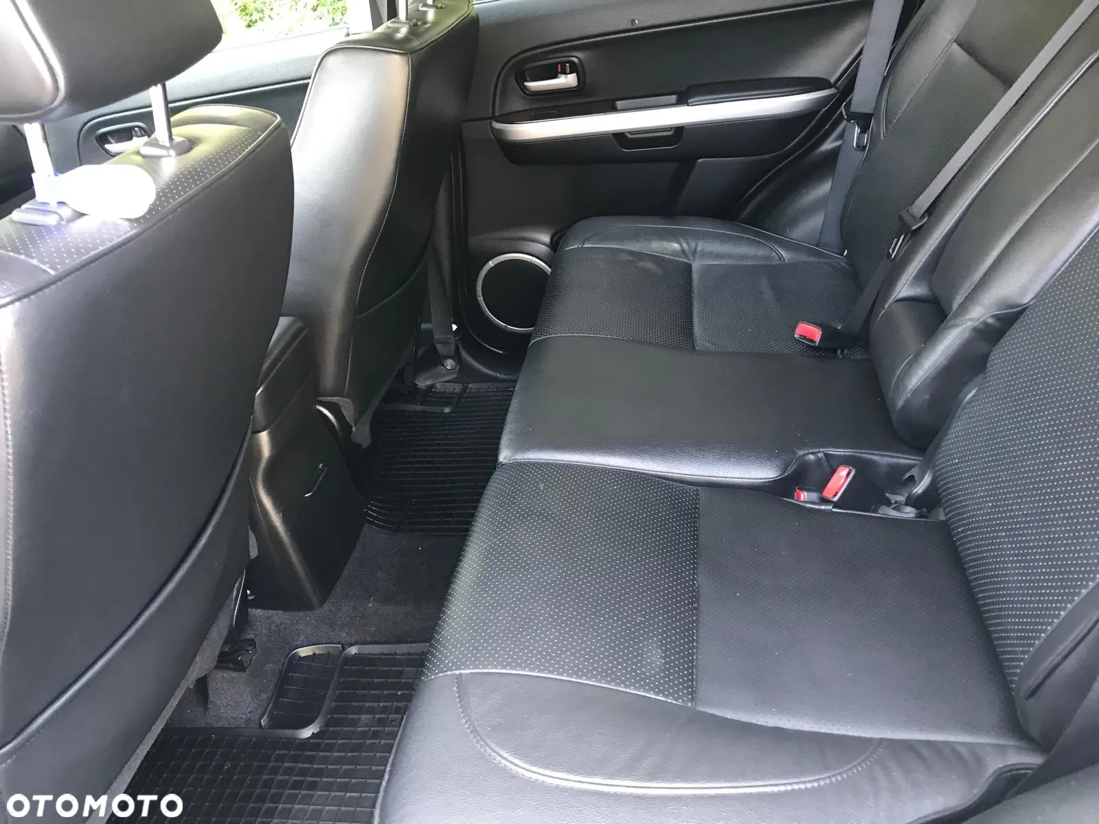 Suzuki Grand Vitara 2.0 20th Anniversary - 10