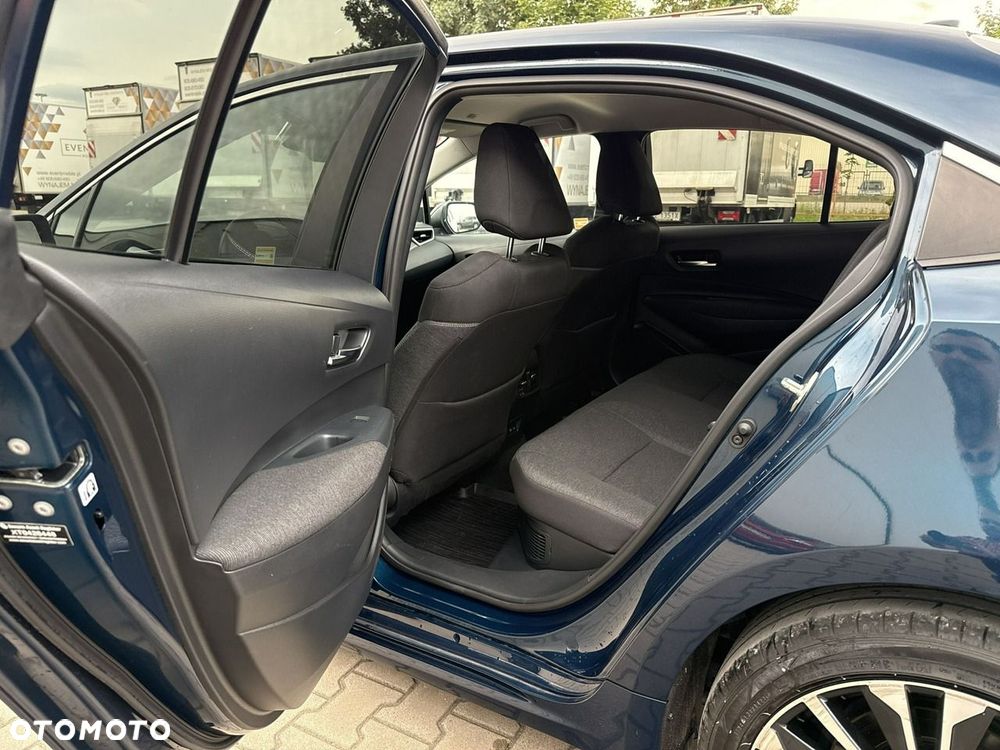 Toyota Corolla 1.8 Hybrid Style - 14