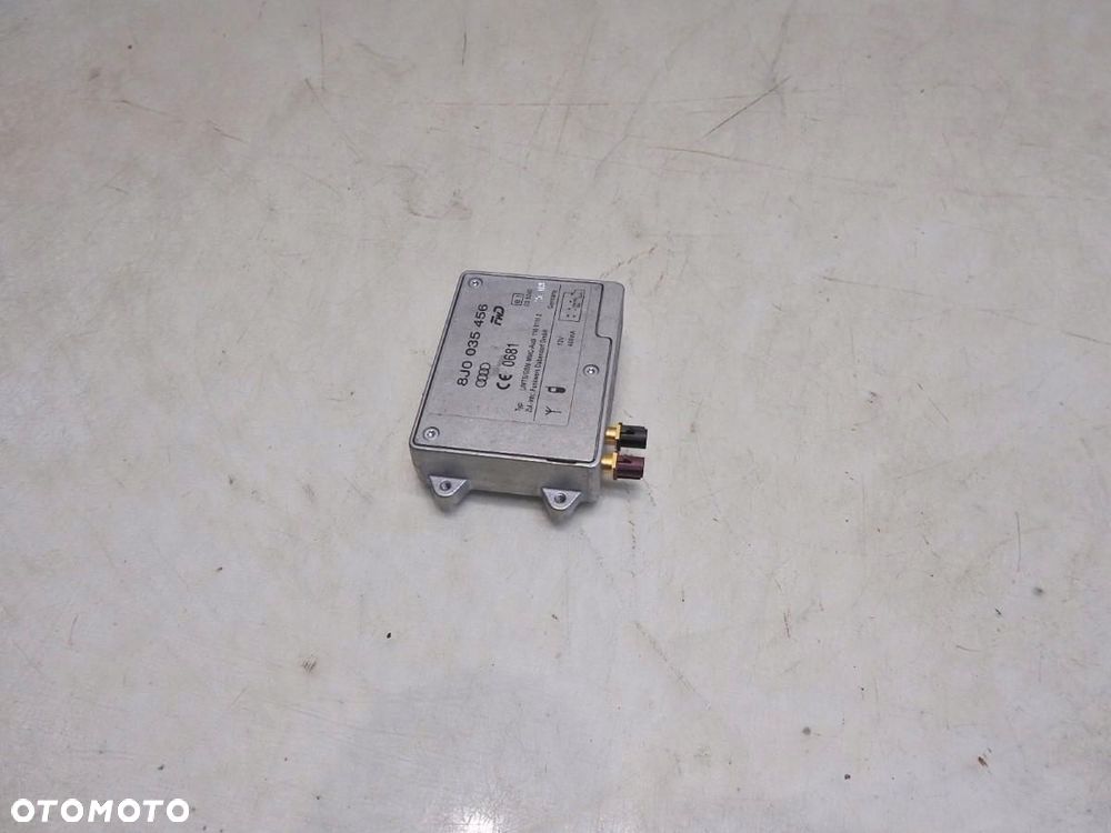 WZMACNIACZ ANTENY ANTENOWY AUDI A4 B8 8J0035456 - 7