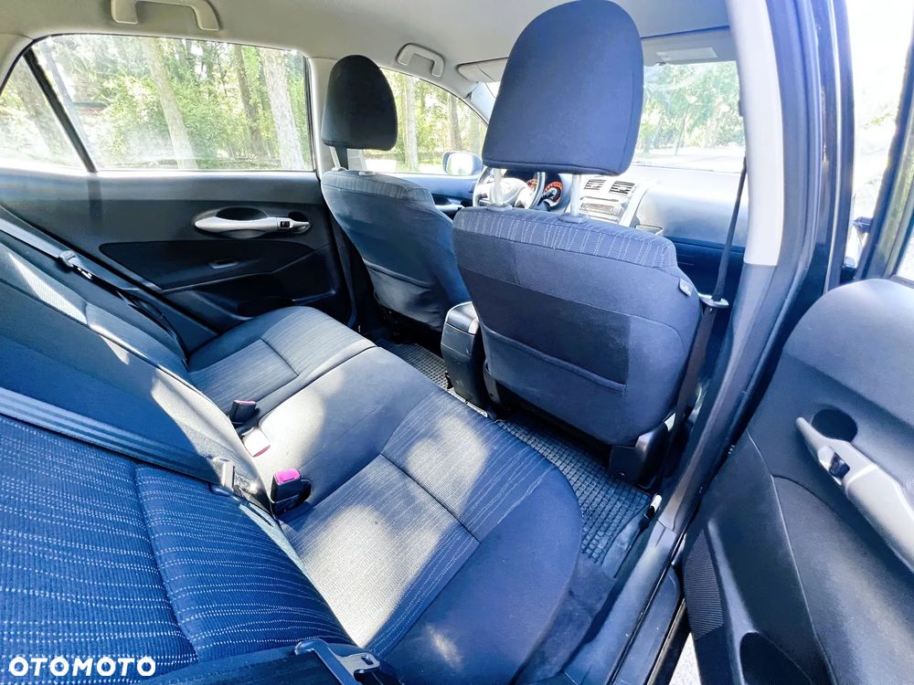 Toyota Auris - 14