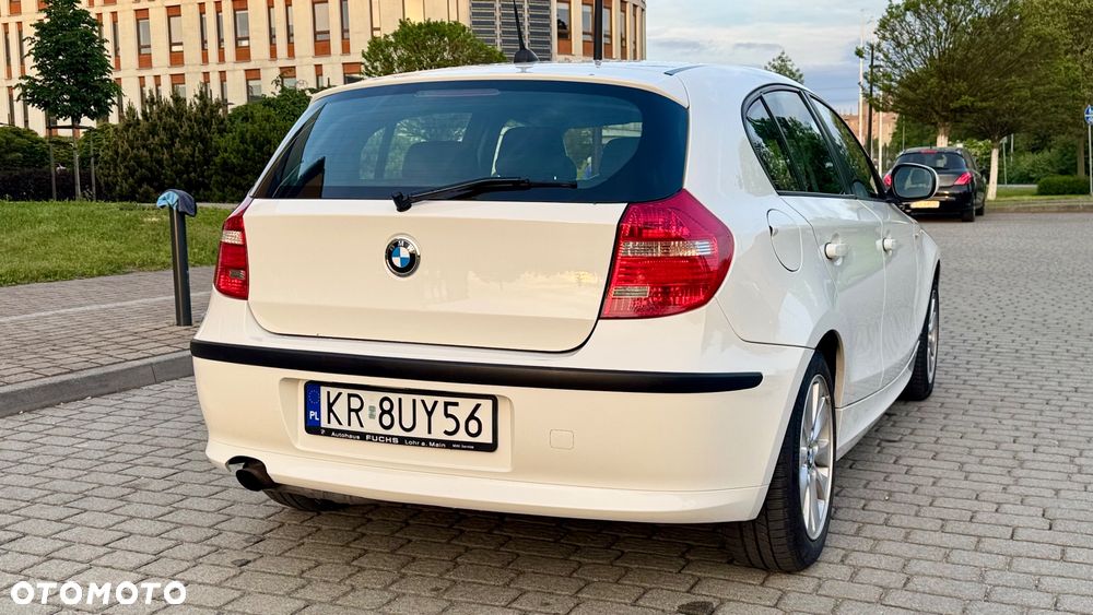 BMW Seria 1 116i - 8