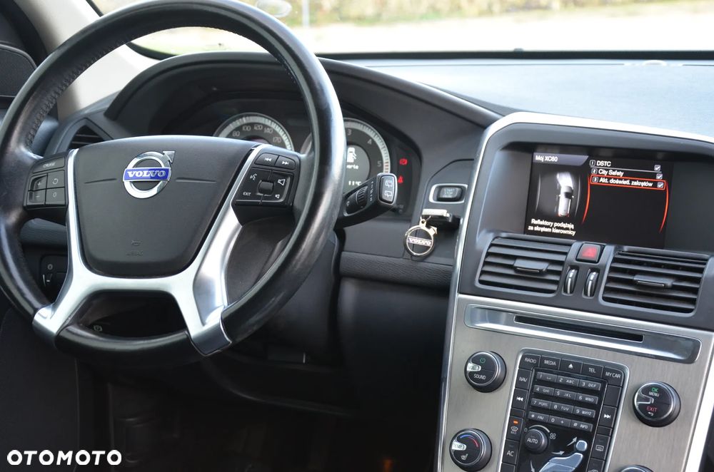 Volvo XC 60 D4 Momentum - 13